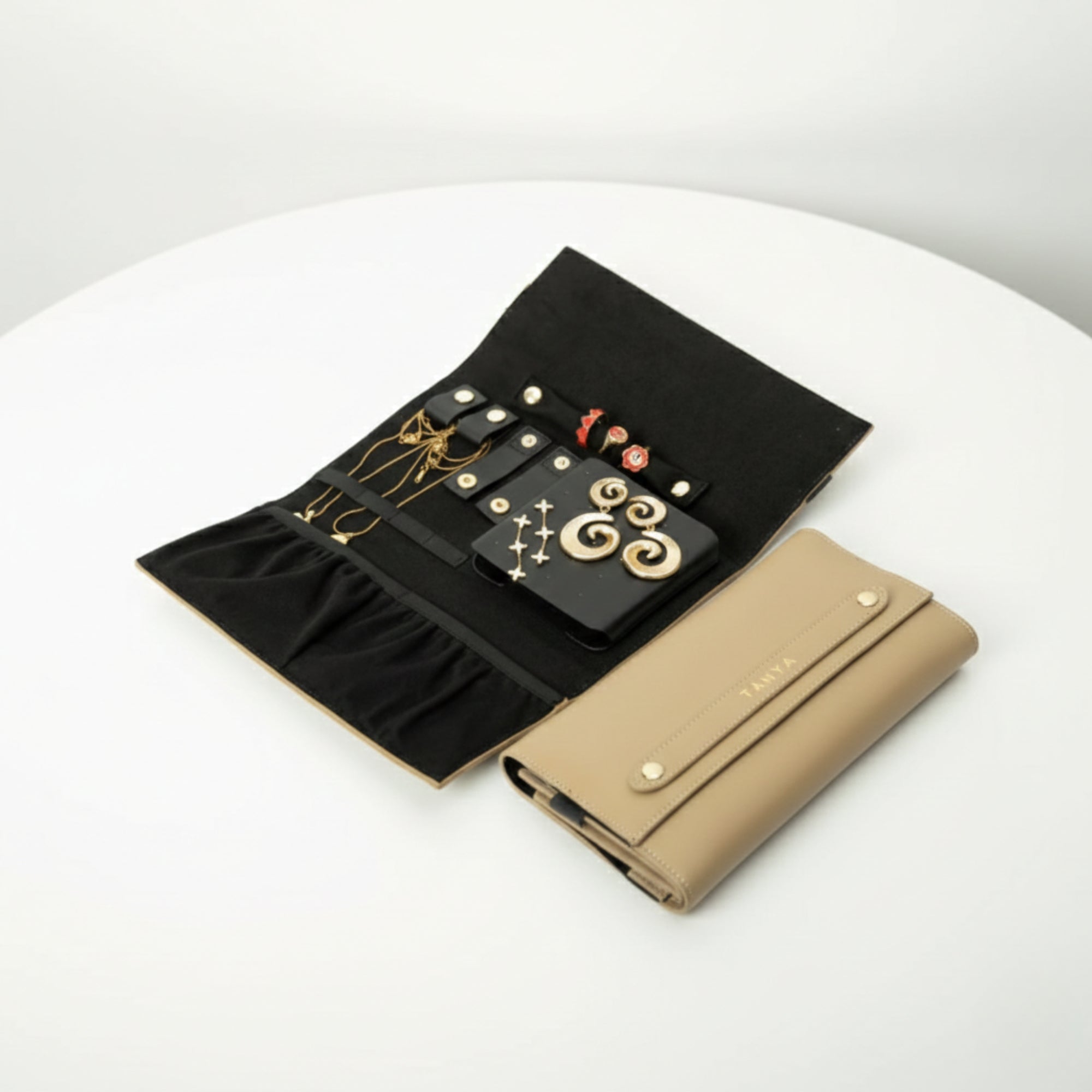 Bae Folio Nude Muse - Travel Jewellery Organiser